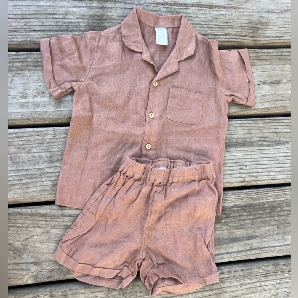 H&M baby boy's (gender neutral IMO) salmon linen summer set